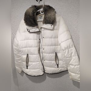Winter insulated coat faux fur collar